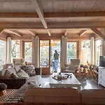 Casa de Férias Ravissante Bois Avec Piscine Chauffee Biscarrosse