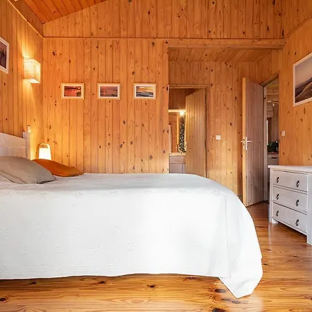 Ravissante Bois Avec Piscine Chauffee Prázdninový dům