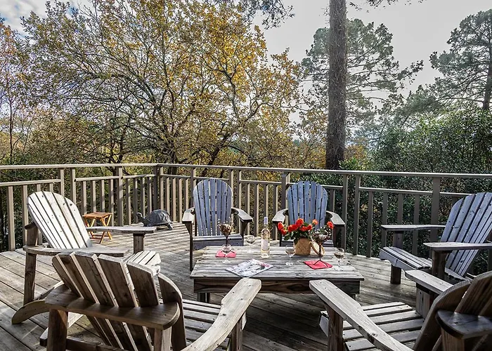 بيت للعطل Ravissante Bois Avec Piscine Chauffee *